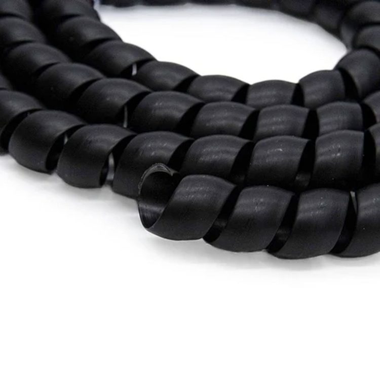 Spirala neagra pentru cabluri