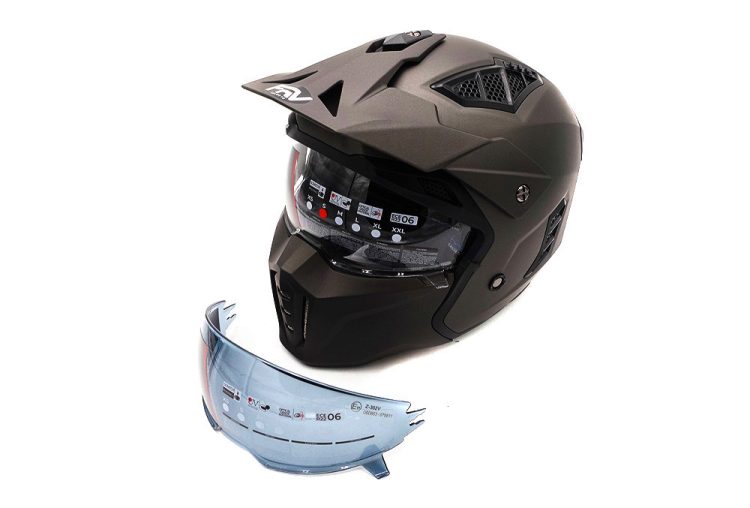 Casca de protectie trotinete cu viziera bronz mat