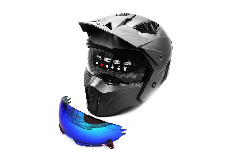 Casca de protectie trotinete cu viziera gri metalizat