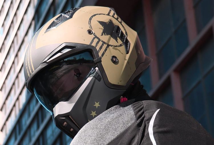 Casca de protectie cu viziera pentru trotinetisti Vintage Army