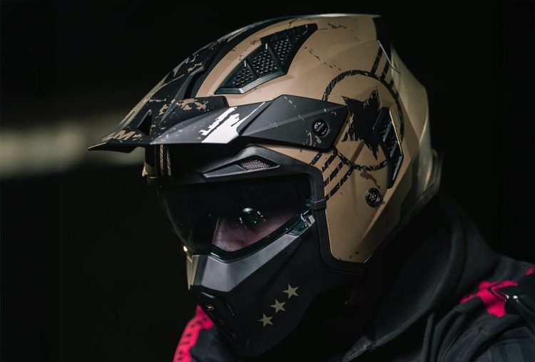 Casca de protectie cu viziera pentru trotinetisti Vintage Army