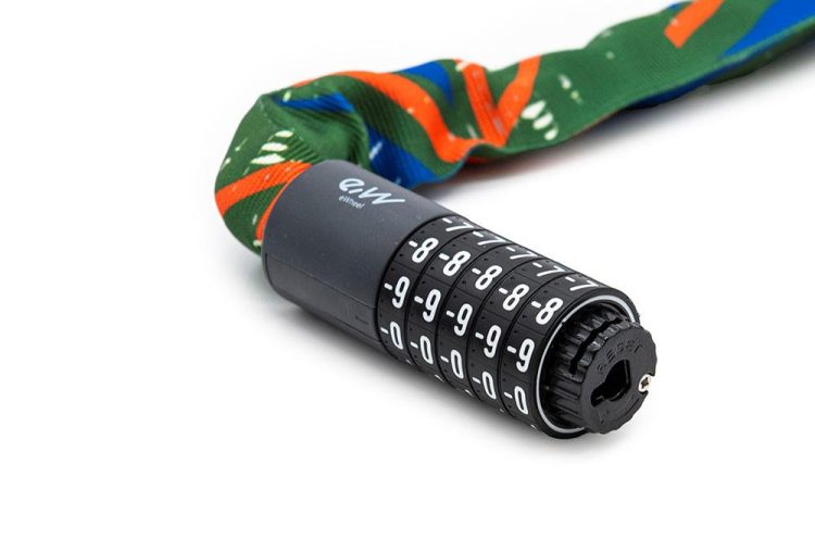 Incuietoare cu Lant Anti-Furt si cifru pentru trotinete electrice